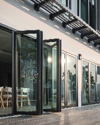 gallery img